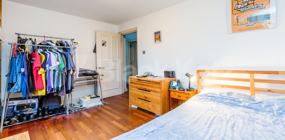 			2 Bedroom, 1 bath, 1 reception Flat			 Tufnell Park Road, TUFNELL PARK
